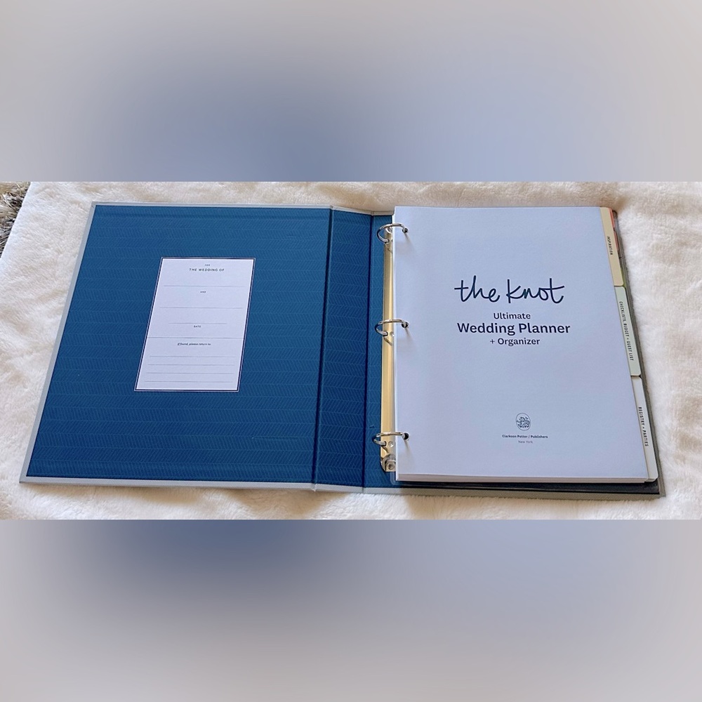 The Knot Ultimate Wedding Planner and Organizer📝💕